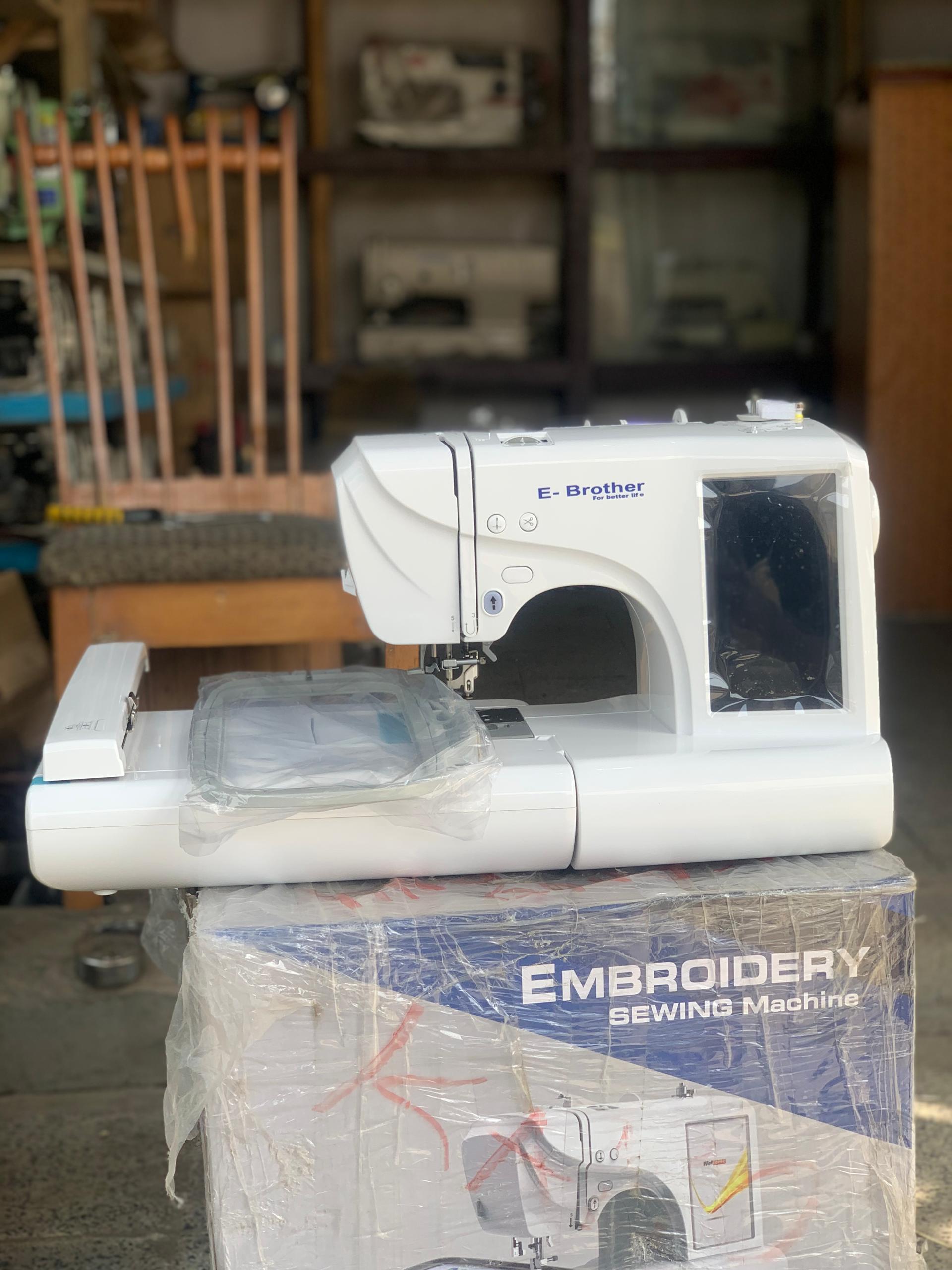 Yinghe embroidery sewing machine