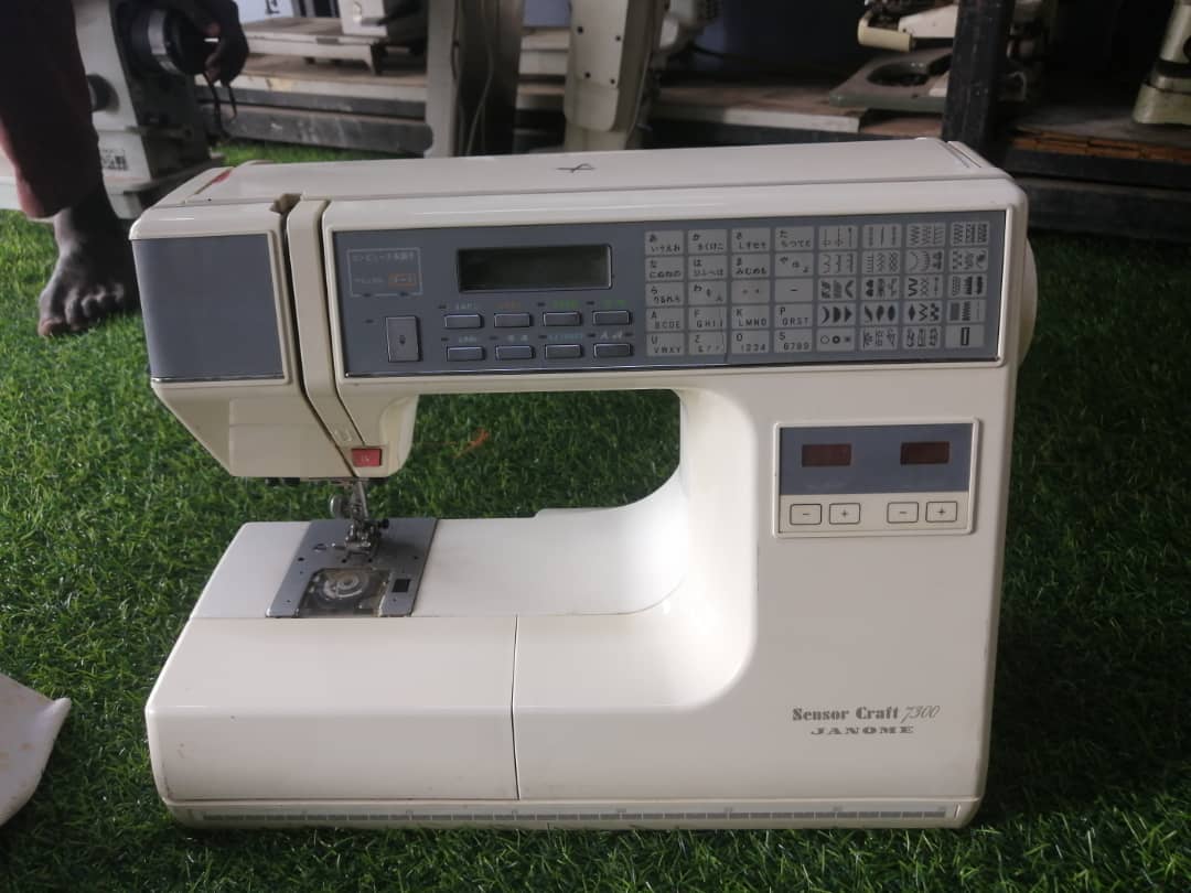 Janome Sensor Craft 7300 sewing machine
